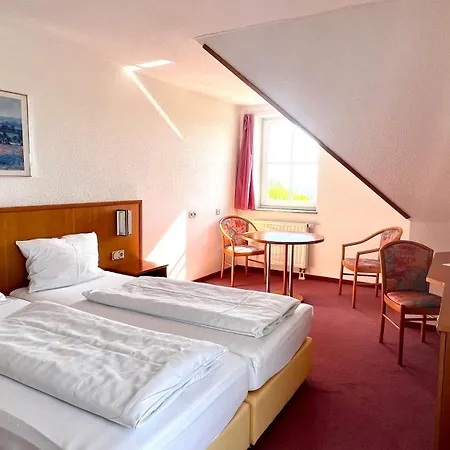 Hotel Siebeneichen Мейсен Экстерьер фото